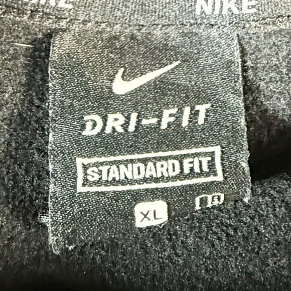 Nike Dri-FIT Hoodie Men's XL Standard Fit Black Athletic Hoodie Sweatshirt - Picture 4 of 8